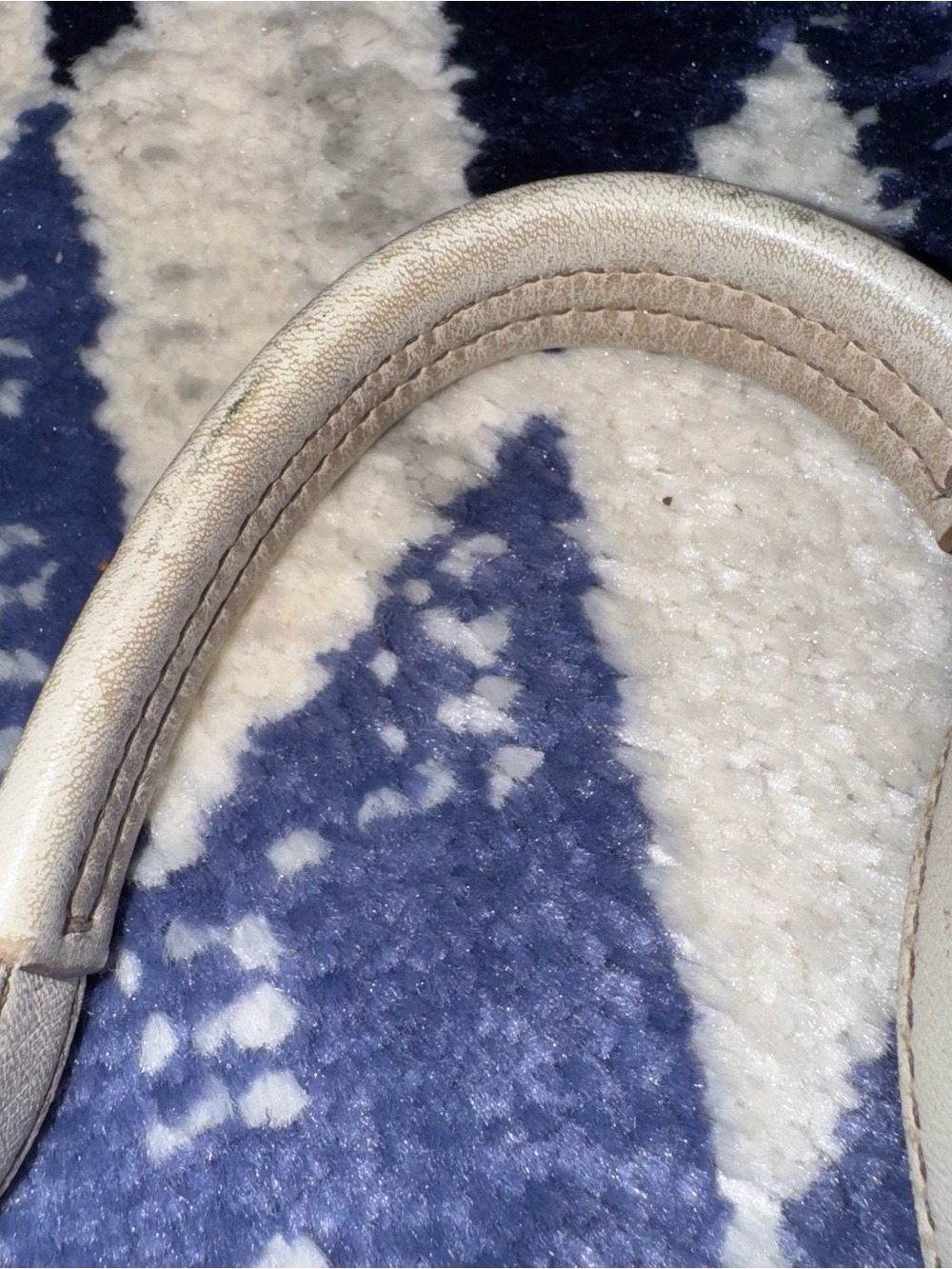 Vintage Y2K 2000s Coach White Mini Soho Leather Shoulder Bag ink stain - Picture 7 of 15